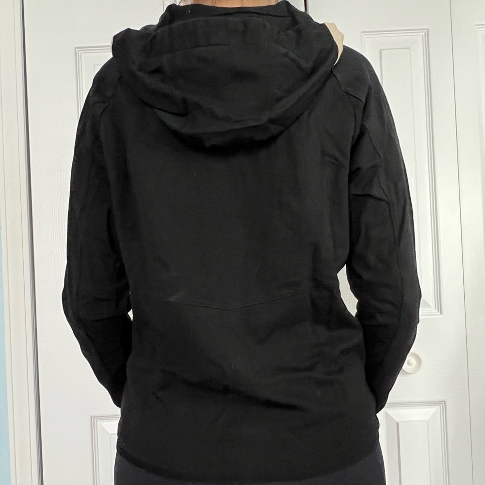 Rise Sportswear Zip-Up Beige/Black Hoodie with Zip-Up Pockets - Size Large - Picture 3 of 8